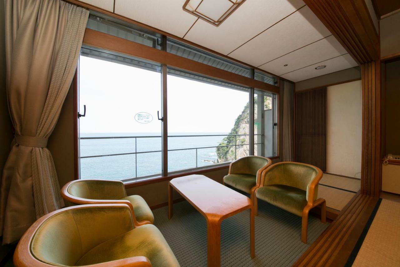 Hotel Urashima Katsuura  Exterior foto